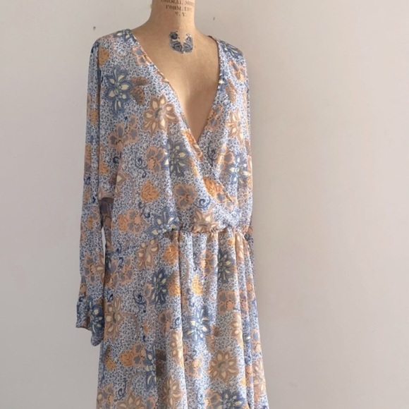 [Free People] Blue Mustard Paisley floral print Oversize Asymmetric Mini Dress. - Picture 9 of 15
